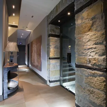 Forvm Boutique Terst