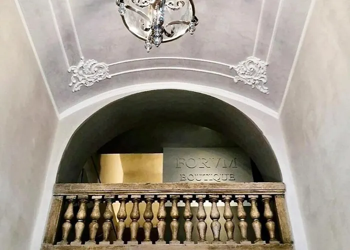 فندق Forvm Boutique ترييستي