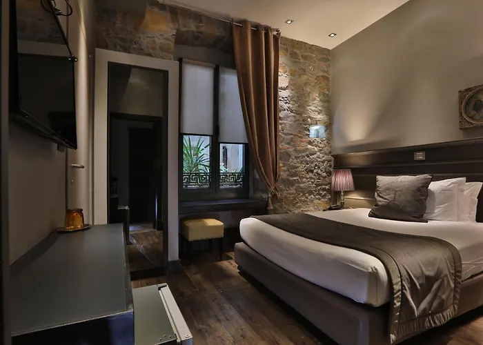 فندق Forvm Boutique 3*